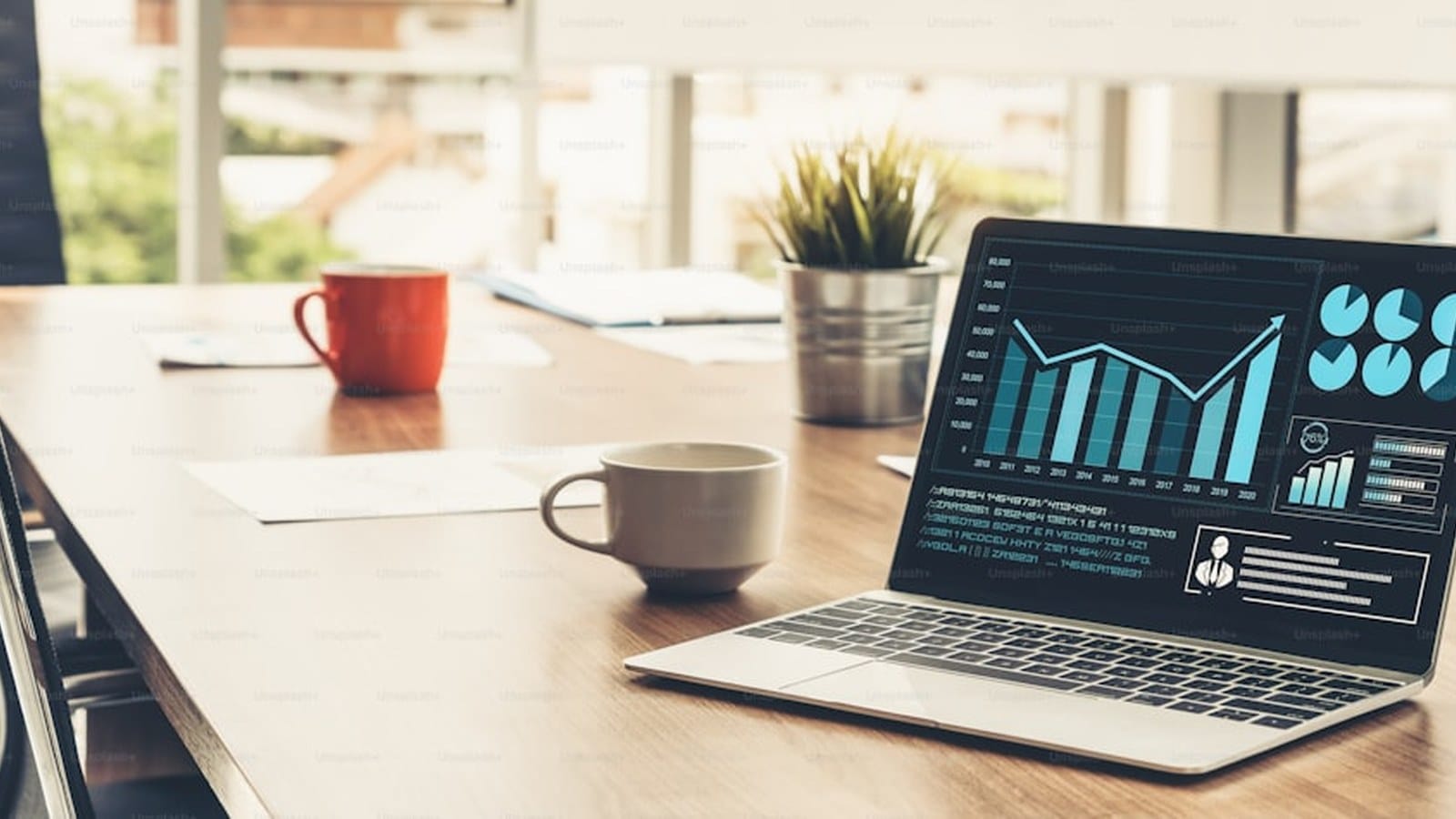 Flatiron Health vs. Medidata: Real-World Evidence Platforms Compared