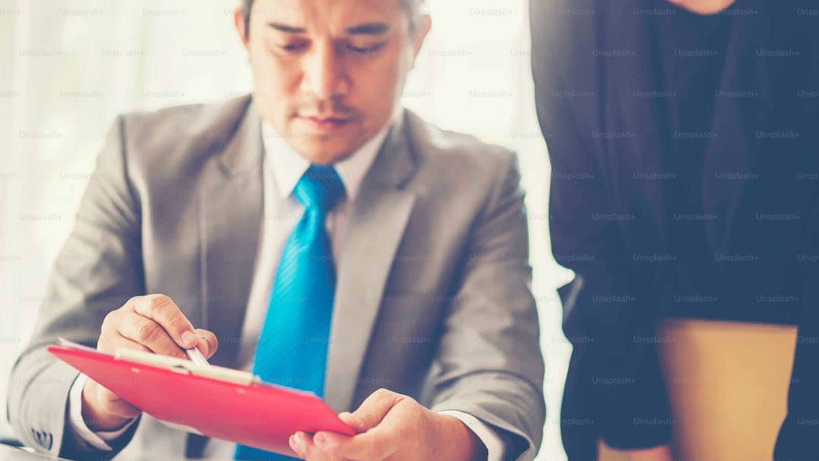 GenAI Build vs Buy: A Decision Matrix for Enterprise LLM Decisions