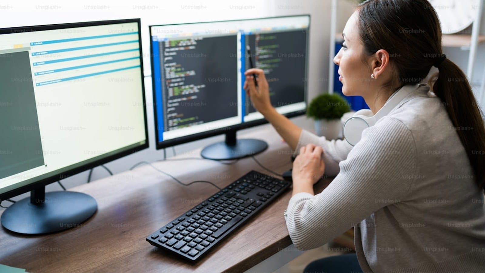 LLM Evaluation Framework for Regulated and Clinical Contexts